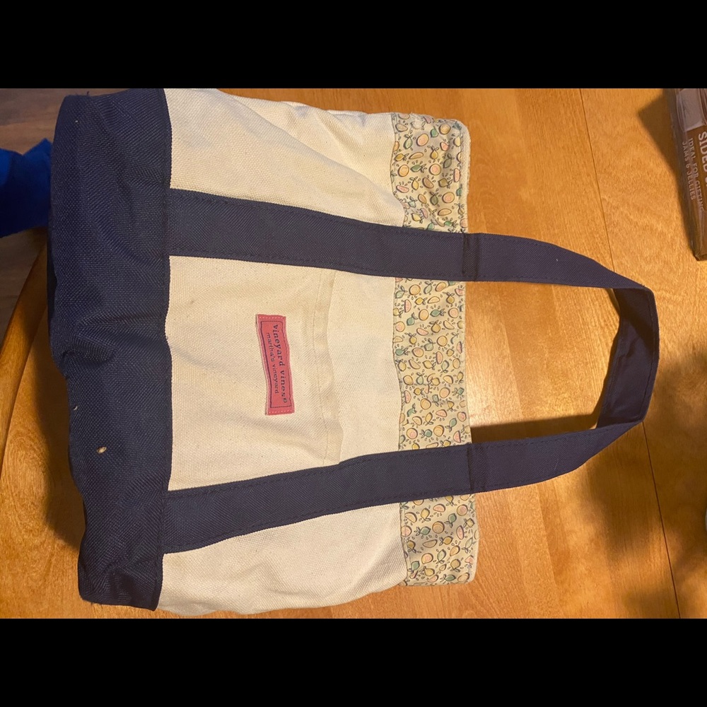 LOWEST PRICE⚡️vineyard vines mini tote